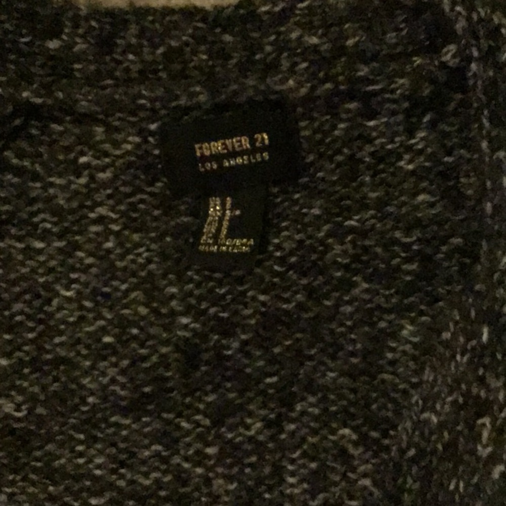 Cardigan - Picture 3 of 3